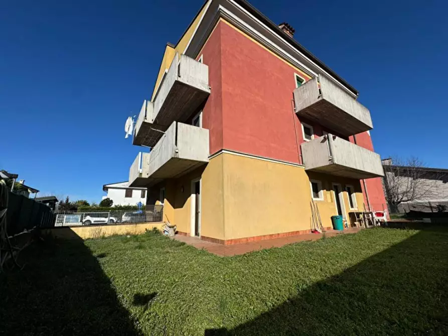 Immagine 1 di Appartamento in vendita  a Mozzecane