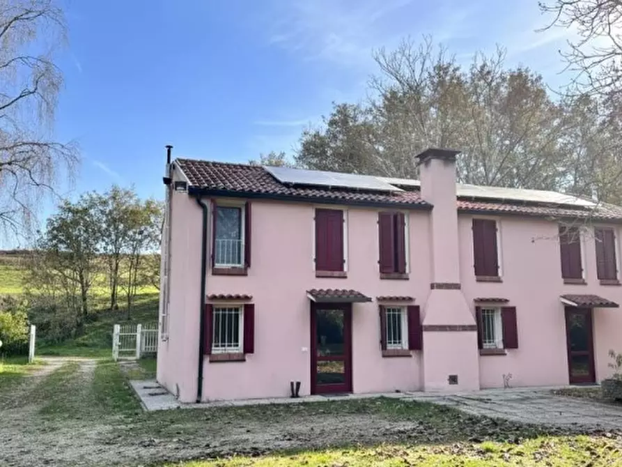 Immagine 1 di Casa indipendente in vendita  a Badia Polesine