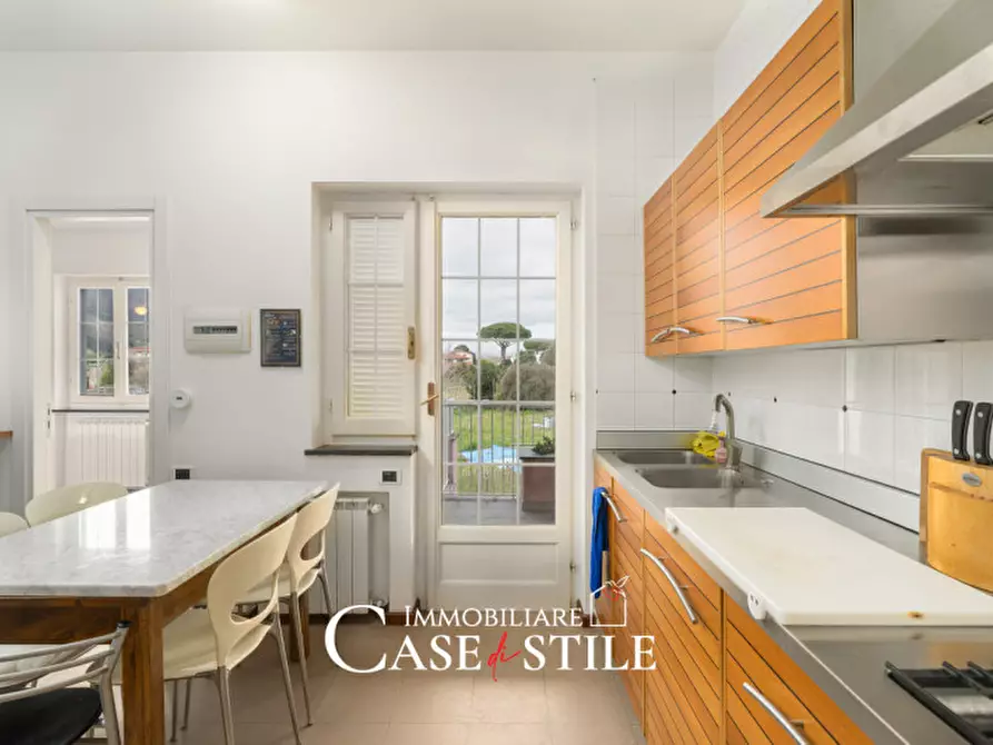 Immagine 19 di Villa in vendita  in Via Arena , 45 a Ameglia