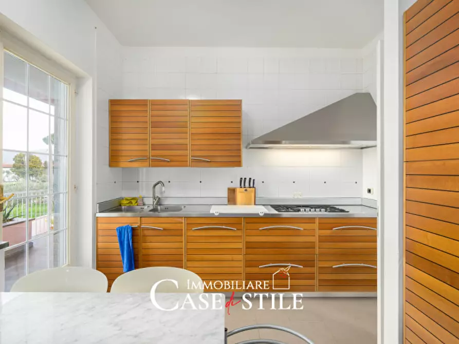 Immagine 20 di Villa in vendita  in Via Arena , 45 a Ameglia