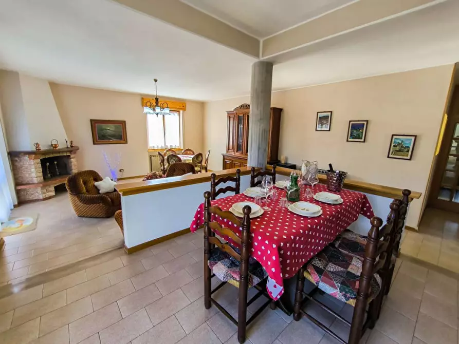 Immagine 8 di Casa indipendente in vendita  in via Vivaldi a Belforte All'isauro