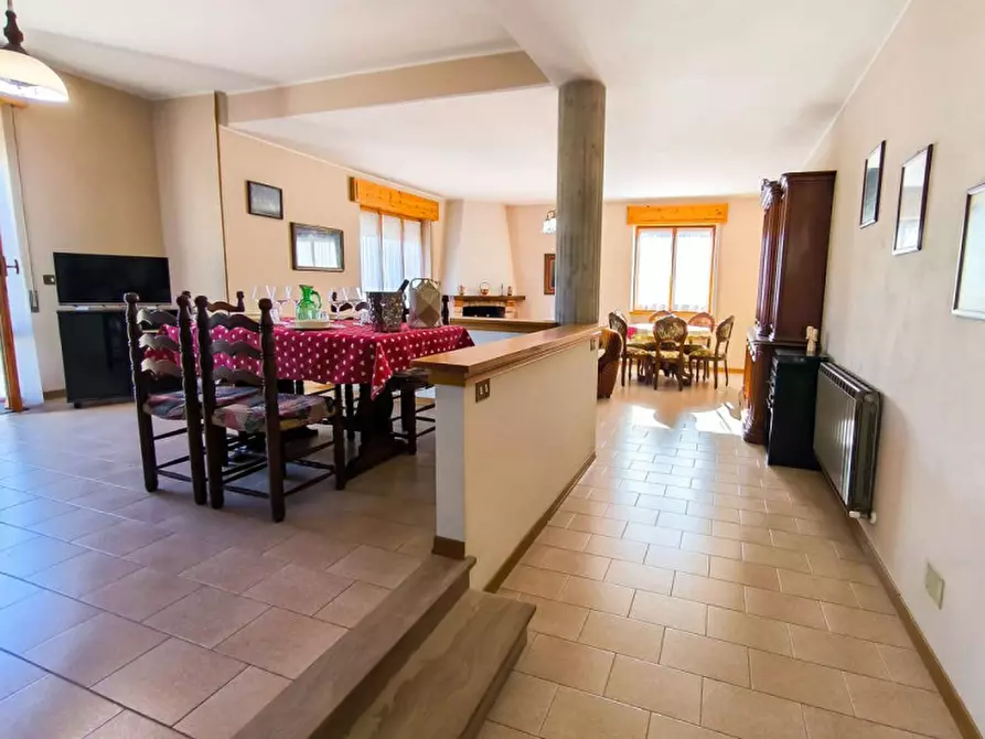 Immagine 11 di Casa indipendente in vendita  in via Vivaldi a Belforte All'isauro