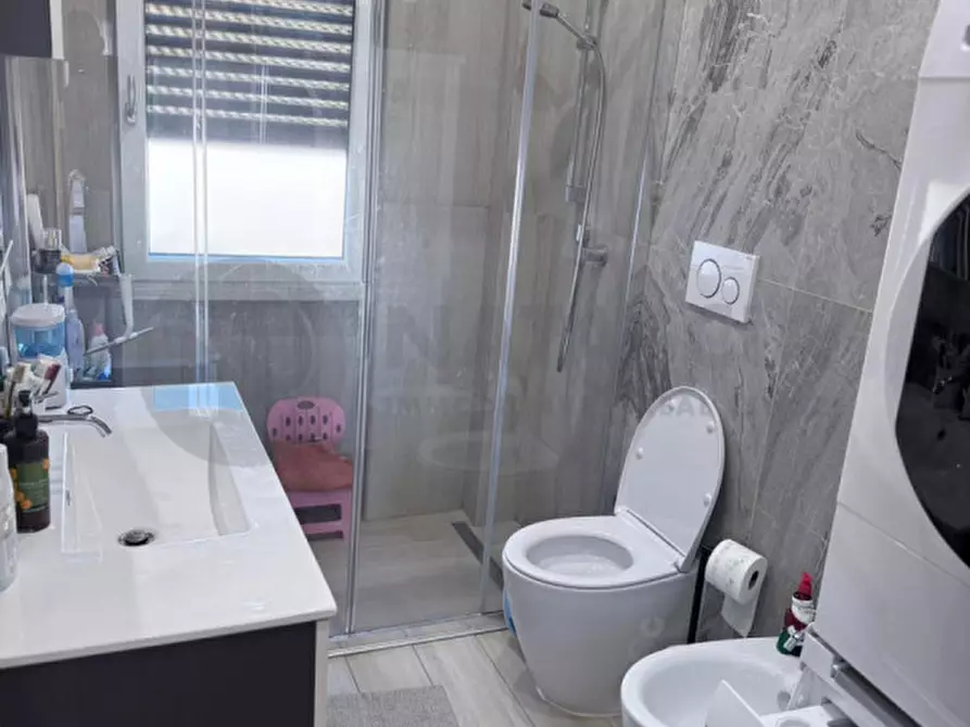 Immagine 41 di Appartamento in vendita  in VIA FABBRI a Dicomano