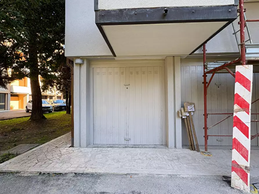 Immagine 32 di Appartamento in vendita  in Via Domenico Piccoli, 33 a Vicenza