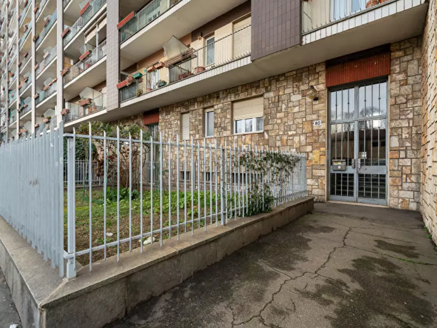 Immagine 2 di Appartamento in vendita  in Via Santa Maria Mazzarello 80 a Torino