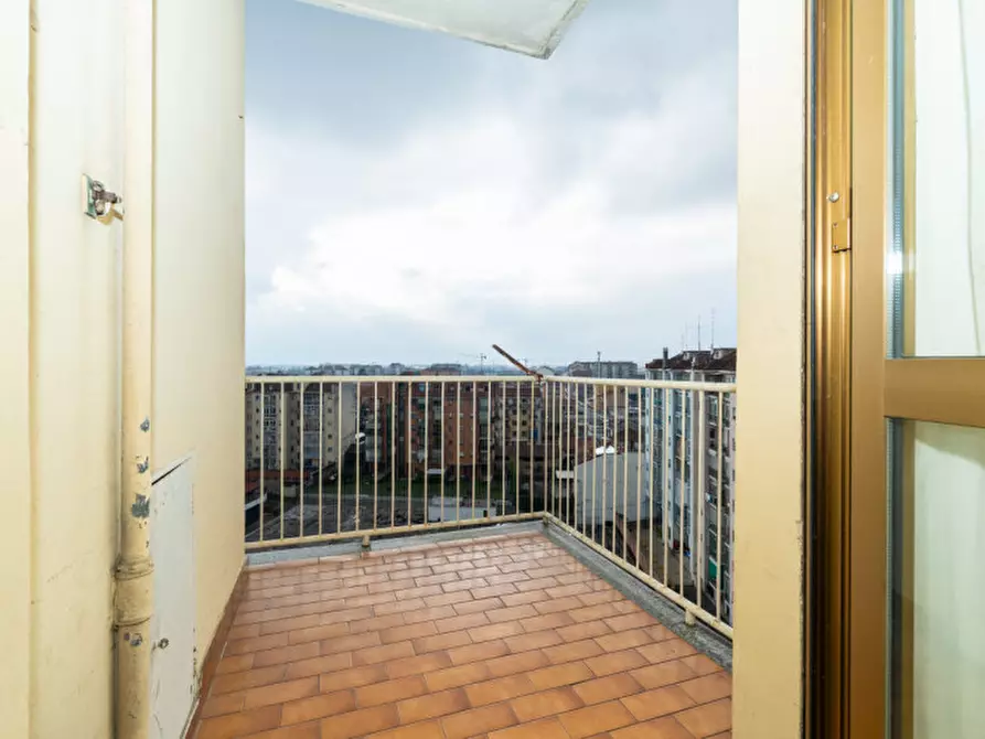 Immagine 10 di Appartamento in vendita  in Via Santa Maria Mazzarello 80 a Torino