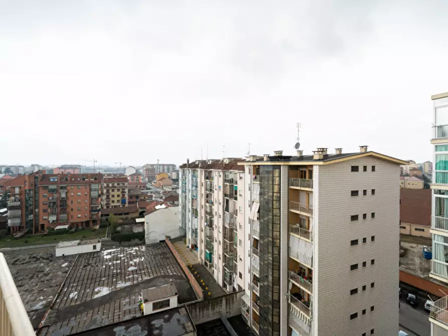 Immagine 12 di Appartamento in vendita  in Via Santa Maria Mazzarello 80 a Torino