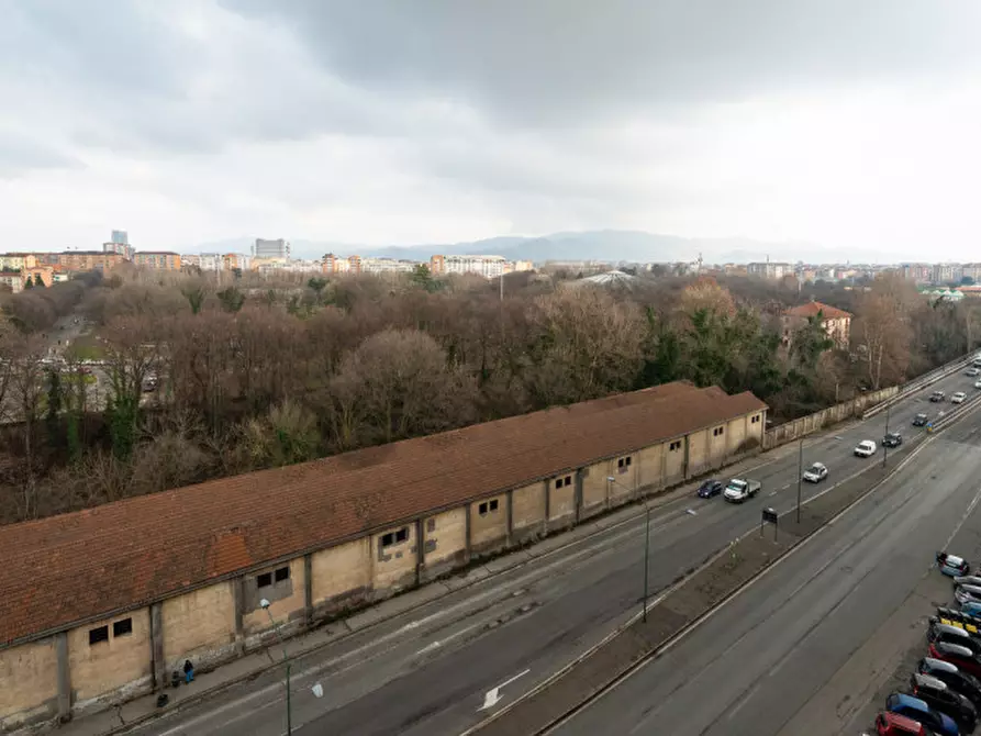 Immagine 26 di Appartamento in vendita  in Via Santa Maria Mazzarello 80 a Torino