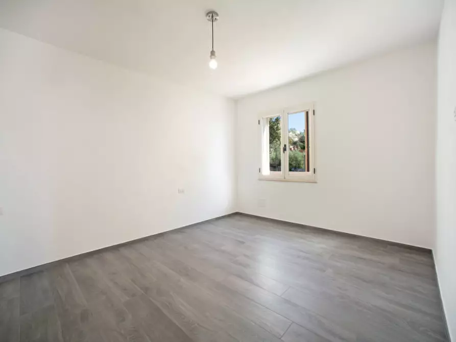 Immagine 5 di Appartamento in vendita  in via nazionale 274 a Orosei