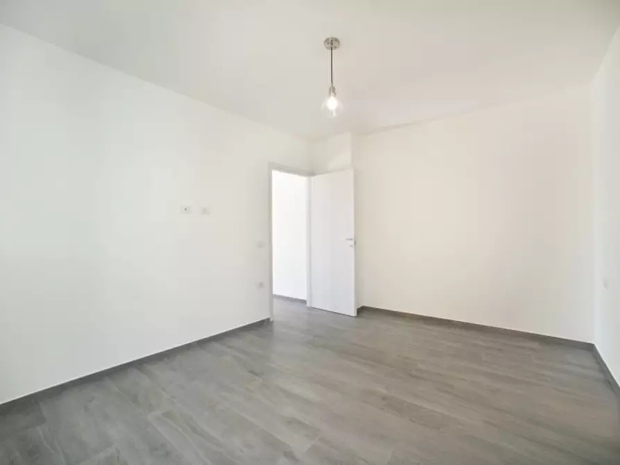 Immagine 6 di Appartamento in vendita  in via nazionale 274 a Orosei