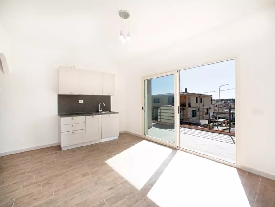 Immagine 8 di Appartamento in vendita  in via nazionale 274 a Orosei