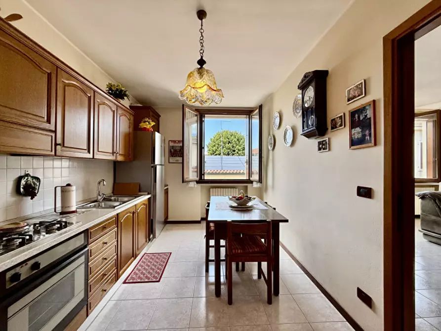 Immagine 13 di Appartamento in vendita  in Via Ospital Vecchio a Legnago