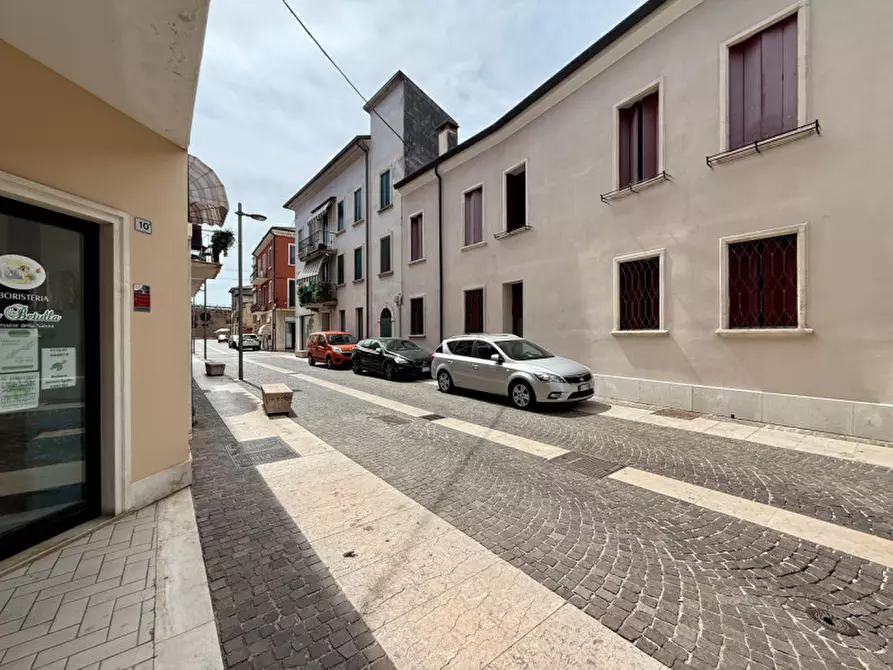 Immagine 33 di Appartamento in vendita  in Via Ospital Vecchio a Legnago