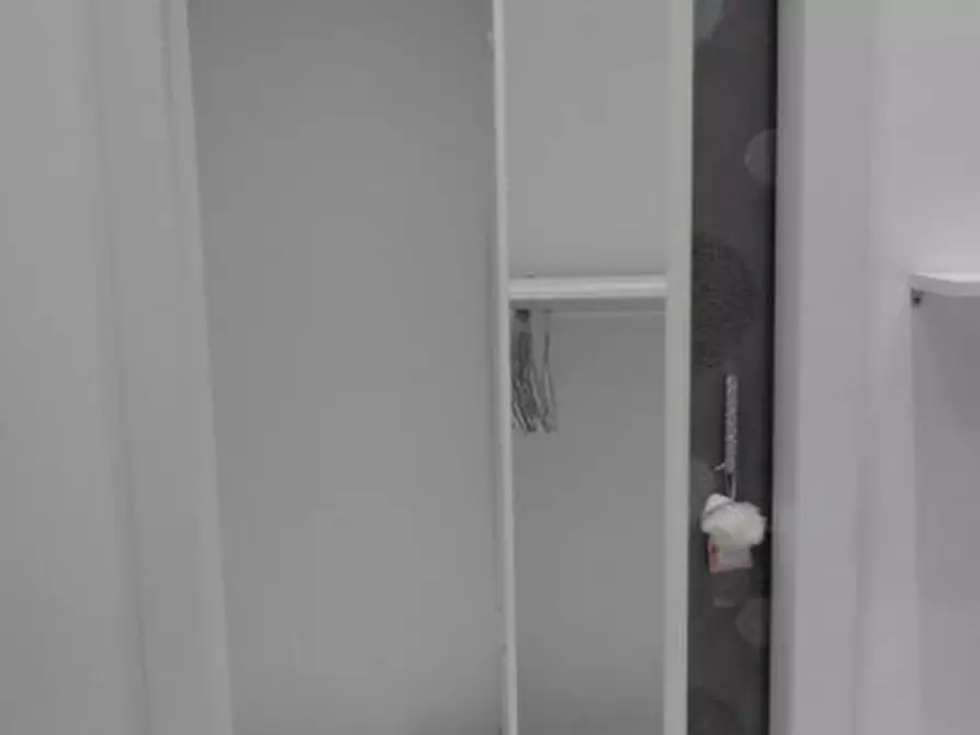 Immagine 9 di Appartamento in affitto  in via stella 121 a Napoli