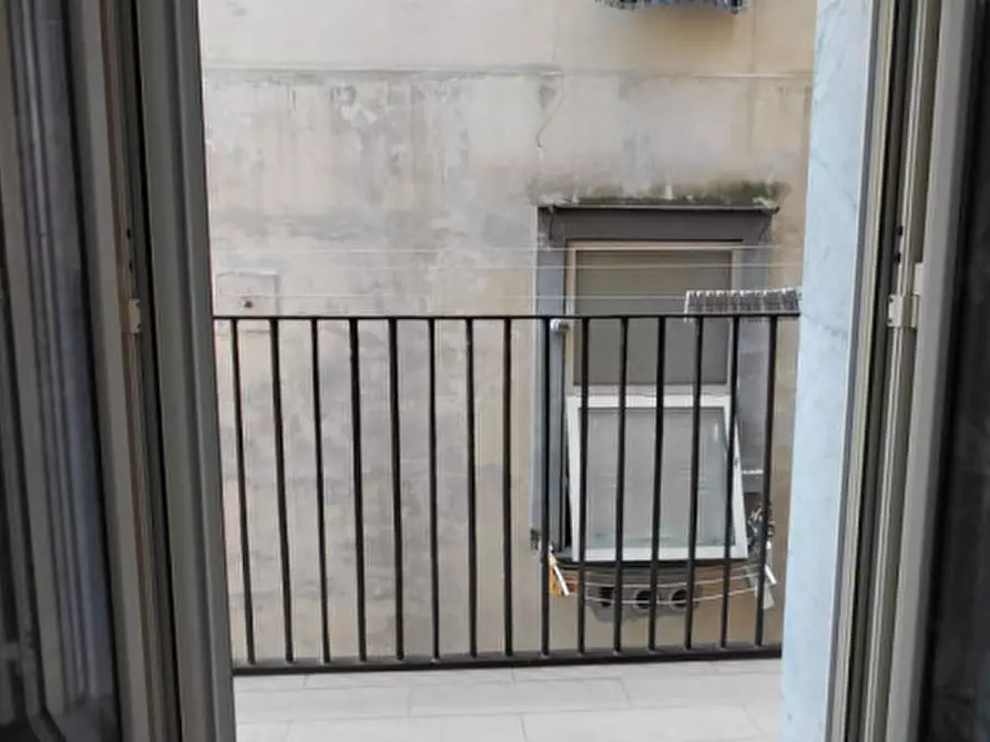 Immagine 21 di Appartamento in affitto  in via stella 121 a Napoli