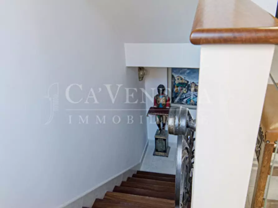 Immagine 18 di Appartamento in vendita  a Venezia