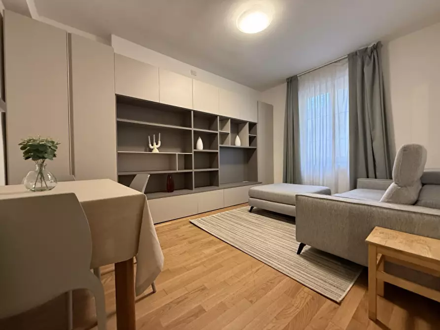 Immagine 3 di Appartamento in vendita  a Verona