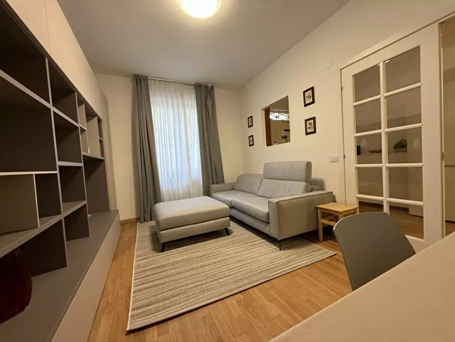 Immagine 4 di Appartamento in vendita  a Verona