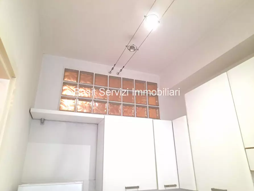 Immagine 20 di Appartamento in vendita  in Via degli Irlandesi a Roma