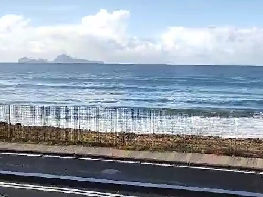Immagine 4 di Appartamento in affitto  in Via Litoranea, 2 a Torre Del Greco