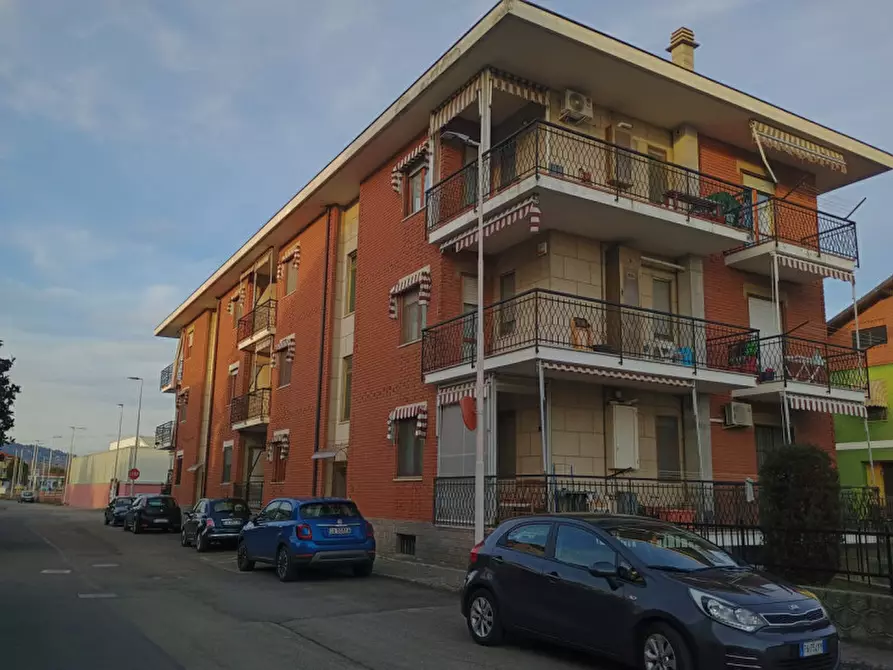 Immagine 1 di Appartamento in vendita  in VIA  ANTONIO GRAMSCI 1 a Trofarello