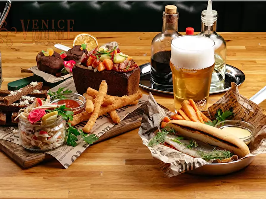 Immagine 4 di Attività commerciale in vendita  in VIA XIII MARTIRI 1 a San Donà Di Piave