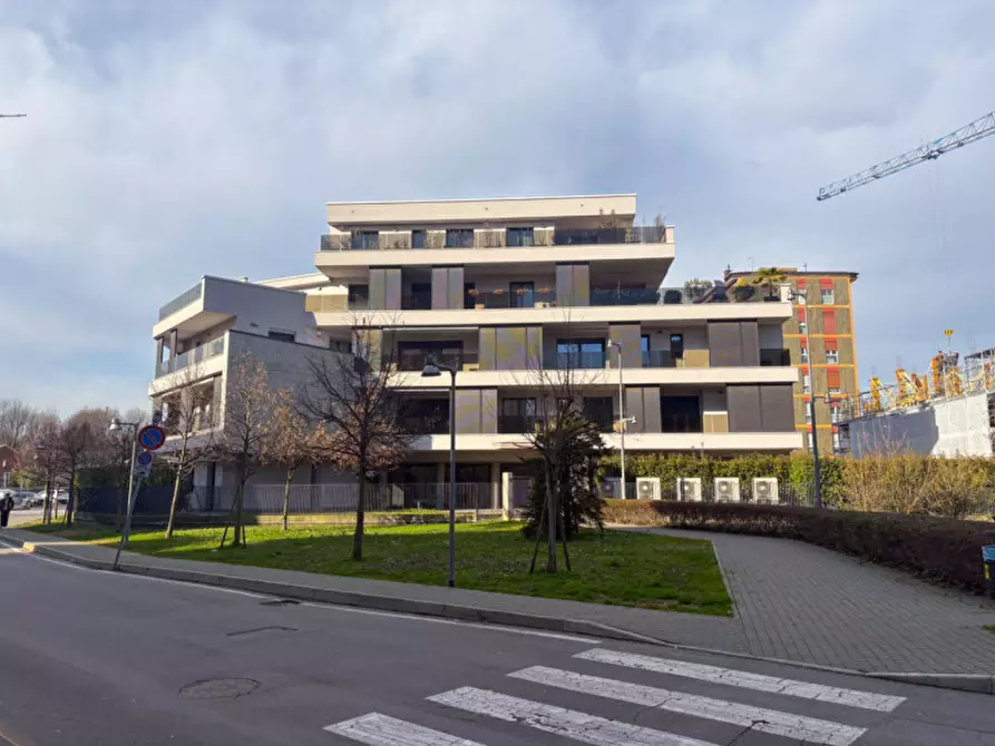Immagine 2 di Appartamento in vendita  in Via della Birona 36 a Monza