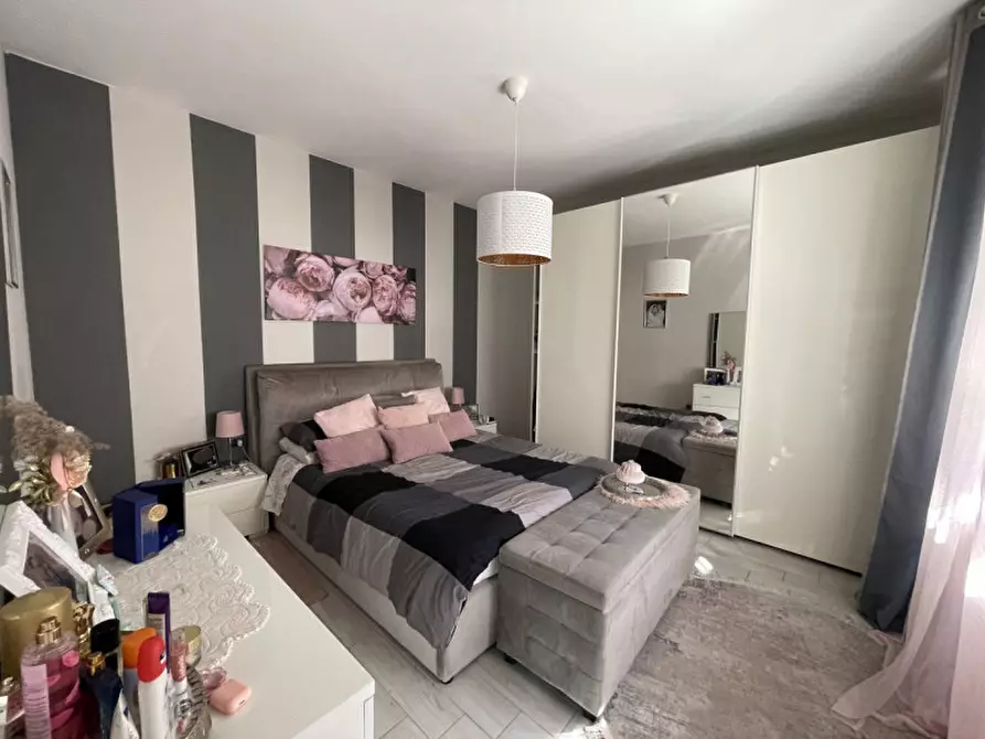 Immagine 11 di Casa bifamiliare in vendita  a Suzzara