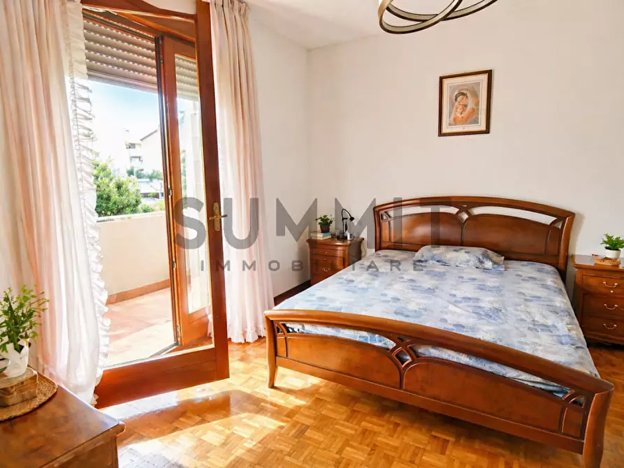 Immagine 9 di Casa bifamiliare in vendita  a Schio