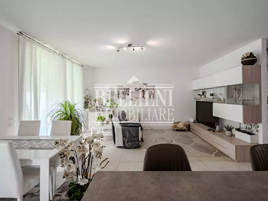 Immagine 1 di Villetta a schiera in vendita  in Via Dante Alighieri a Longare