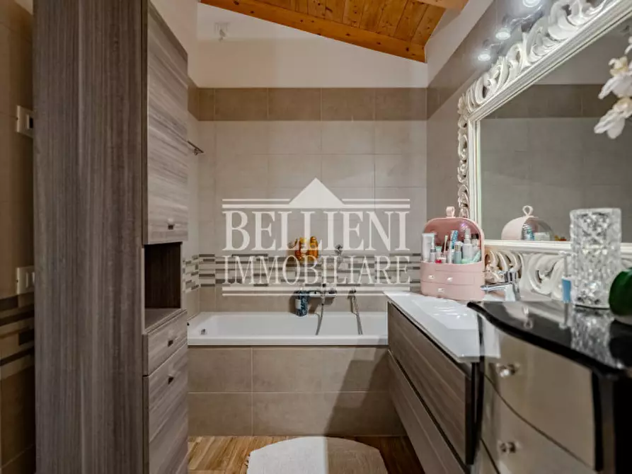 Immagine 15 di Villetta a schiera in vendita  in Via Dante Alighieri a Longare