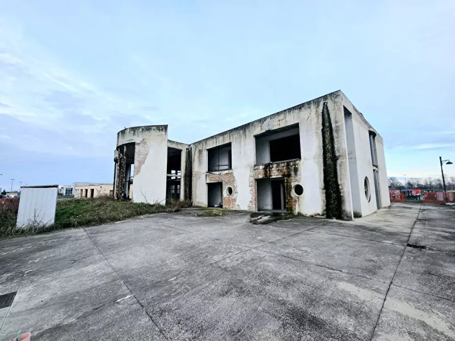 Immagine 14 di Capannone industriale in vendita  in VIA DEL MERCANTE a Rovigo