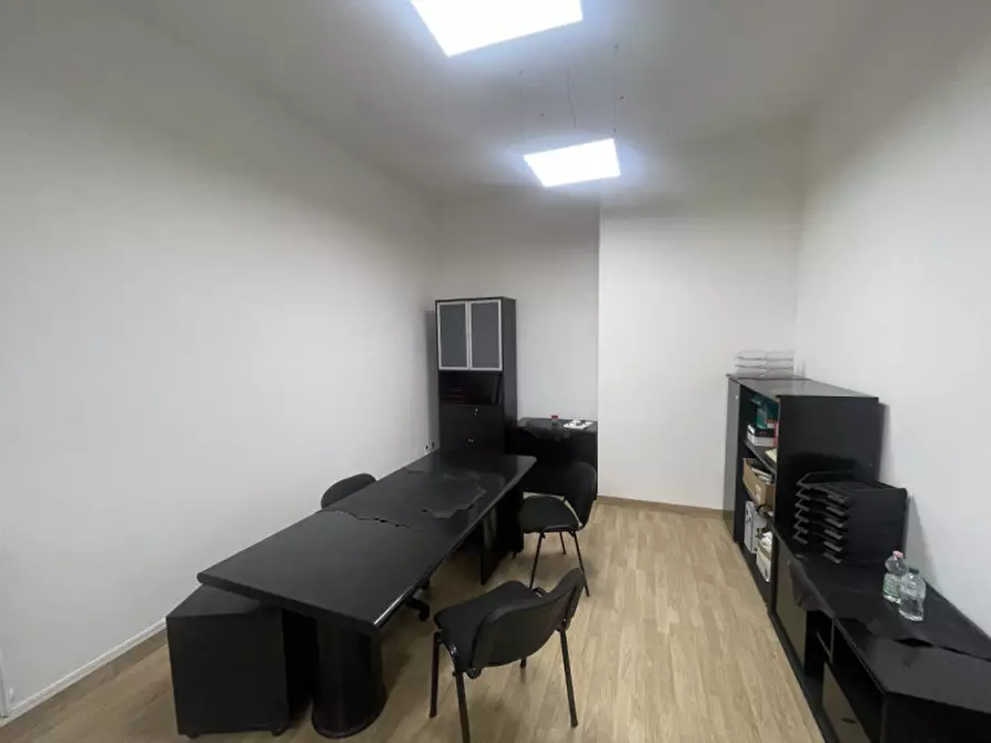 Immagine 2 di Negozio in affitto  a Noventa Padovana