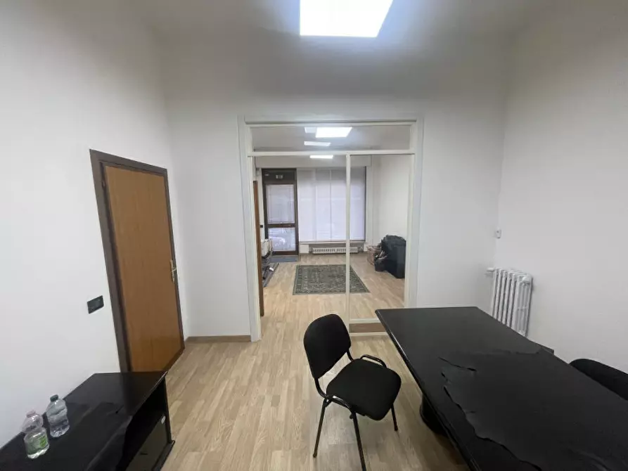 Immagine 3 di Negozio in affitto  a Noventa Padovana