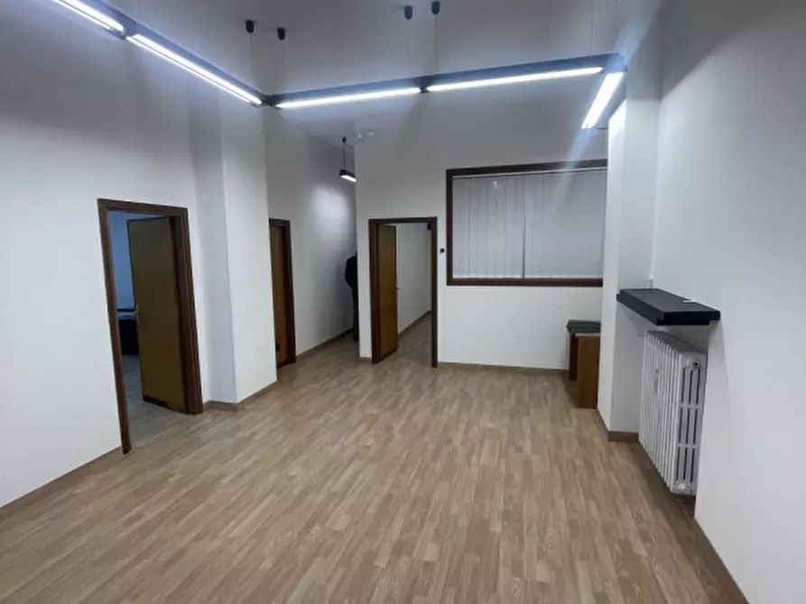 Immagine 7 di Negozio in affitto  a Noventa Padovana