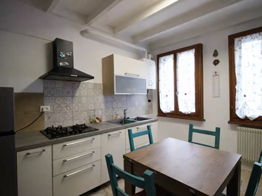 Immagine 5 di Appartamento in vendita  in Strada Padana verso Padova, 135 a Vicenza