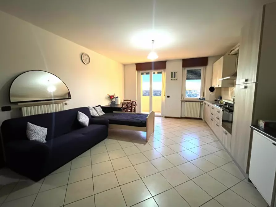 Immagine 2 di Appartamento in vendita  a Valeggio Sul Mincio