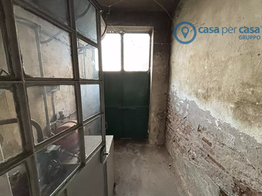 Immagine 11 di Casa indipendente in vendita  a Rovigo