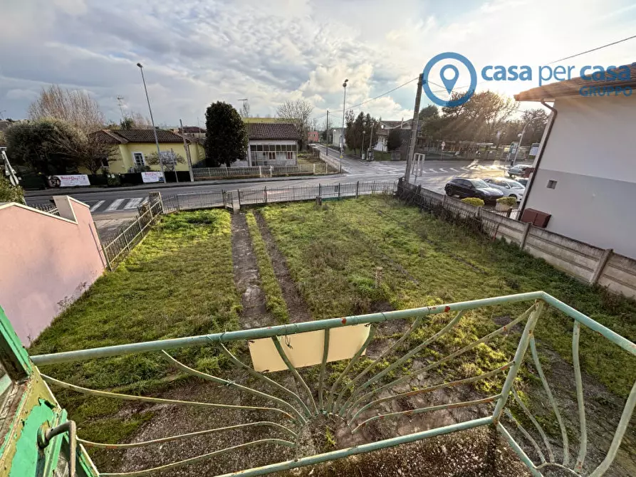 Immagine 19 di Casa indipendente in vendita  a Rovigo