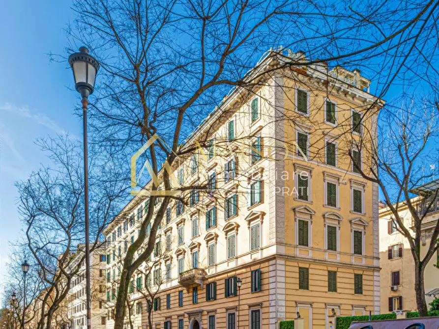 Immagine 1 di Appartamento in vendita  in Via Germanico a Roma