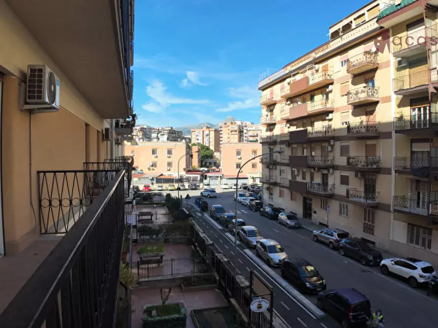 Immagine 37 di Appartamento in vendita  in Via Andrea Cesalpino 15 a Palermo