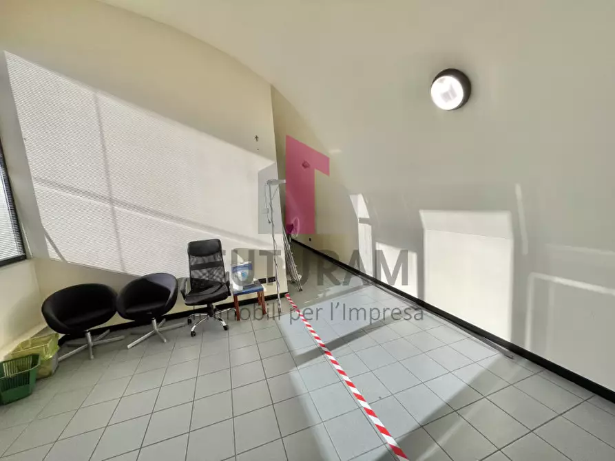 Immagine 2 di Ufficio in affitto  in Via Zara 1 a Vicenza