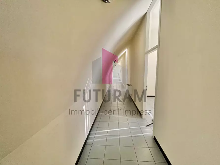 Immagine 9 di Ufficio in affitto  in Via Zara 1 a Vicenza