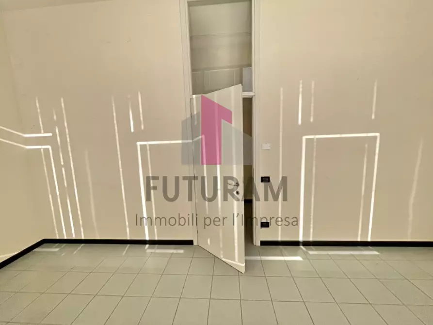 Immagine 20 di Ufficio in affitto  in Via Zara 1 a Vicenza