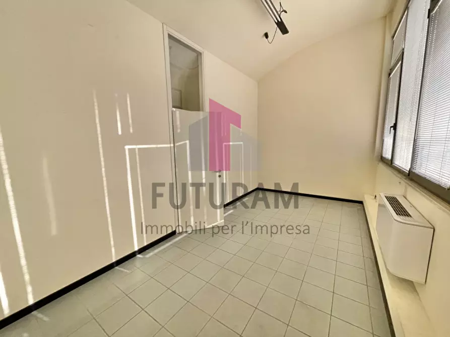 Immagine 23 di Ufficio in affitto  in Via Zara 1 a Vicenza