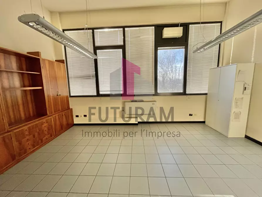 Immagine 25 di Ufficio in affitto  in Via Zara 1 a Vicenza