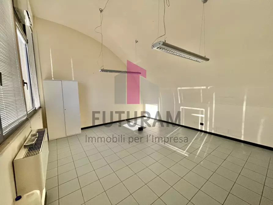 Immagine 30 di Ufficio in affitto  in Via Zara 1 a Vicenza