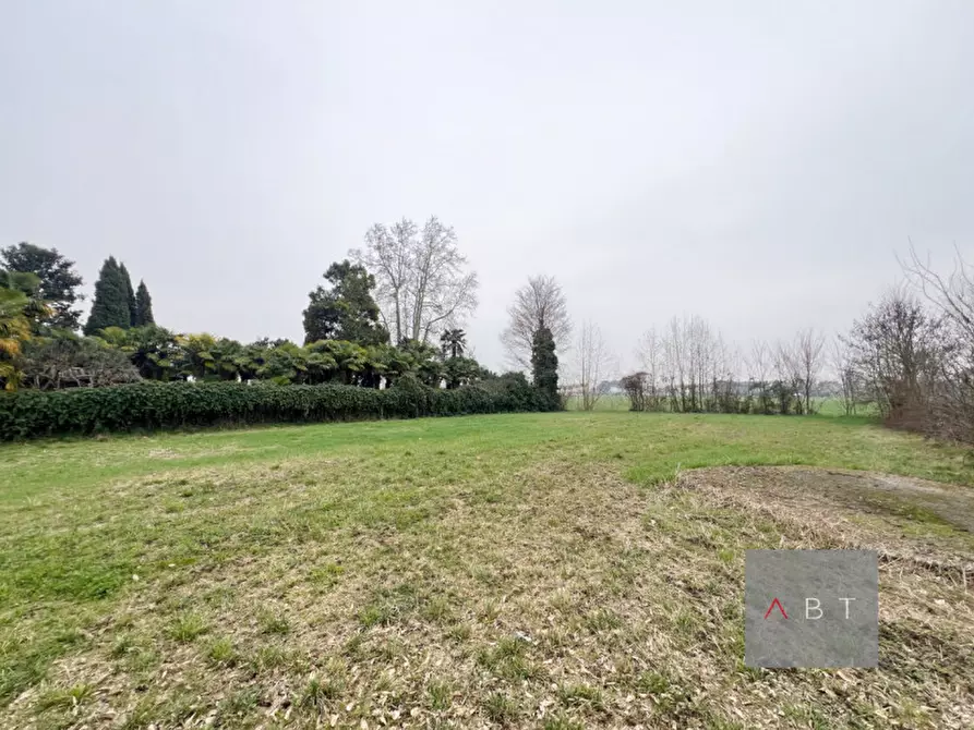 Immagine 1 di Terreno in vendita  a Ponte San Nicolò