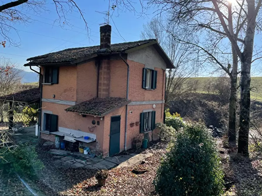 Immagine 3 di Villa in vendita  in Via Rosa a Casalecchio Di Reno