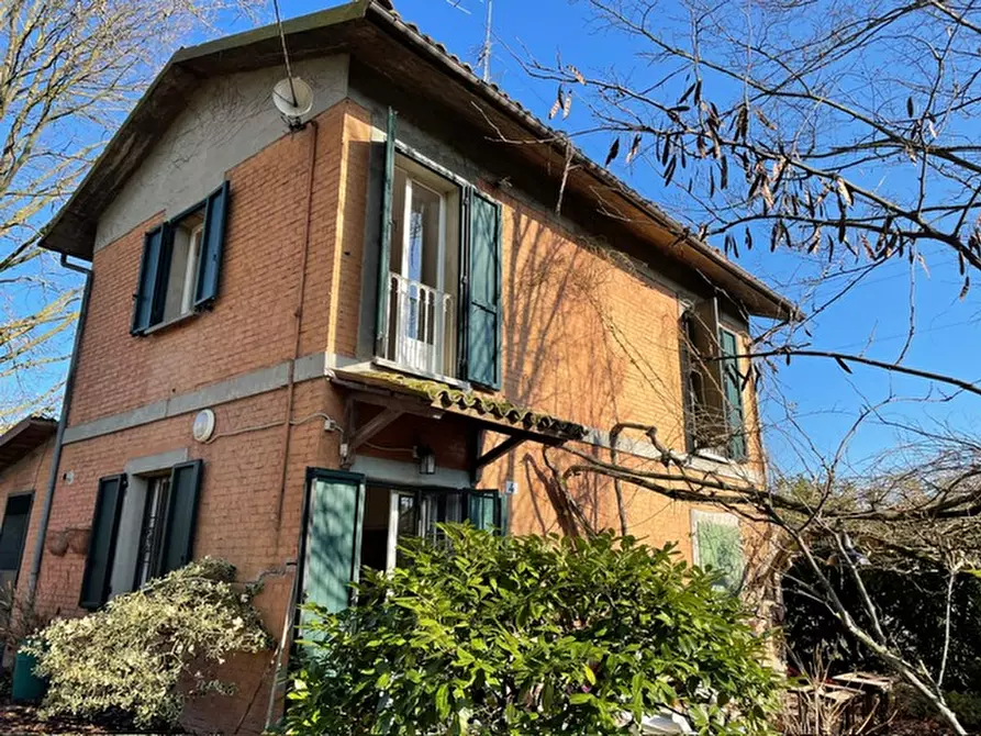 Immagine 4 di Villa in vendita  in Via Rosa a Casalecchio Di Reno